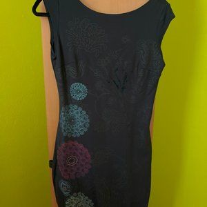 Very good condition. DESIGUAL blue dress bodycon with designs